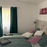 Arvisura Vendeghazak Family And Pet Friendly