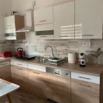 Apartmán Arvisura Vendeghazak Family And Pet Friendly *