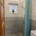 Arvisura Vendeghazak Family And Pet Friendly