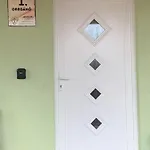 Apartmán Arvisura Vendeghazak Family And Pet Friendly Zsombo