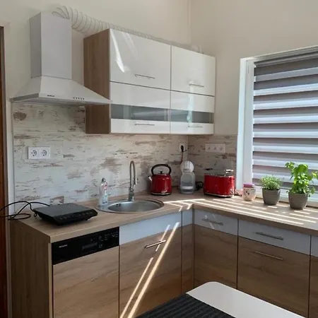 Arvisura Vendeghazak Family And Pet Friendly *