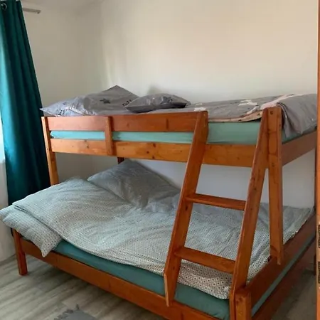 Apartman Arvisura Vendégházak