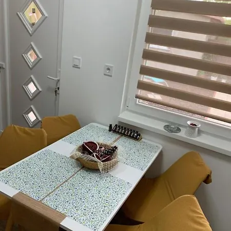 Apartment Arvisura Vendeghazak Family And Pet Friendly