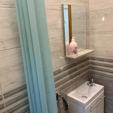 Apartment Arvisura Vendeghazak Family And Pet Friendly