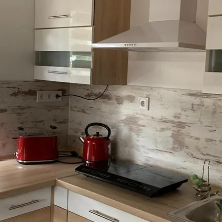 Arvisura Vendeghazak Family And Pet Friendly *