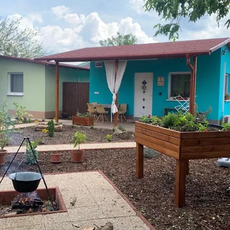 Arvisura Vendeghazak Family And Pet Friendly Apartment