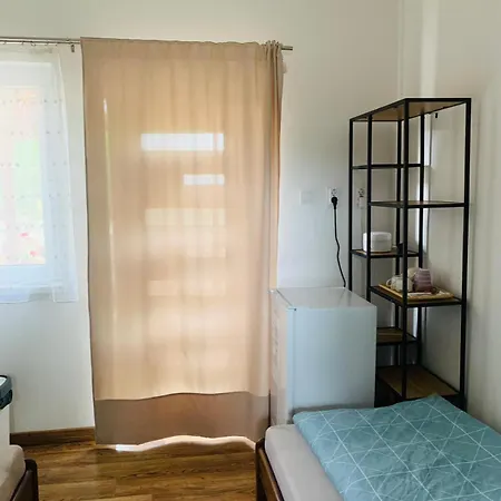 Arvisura Vendeghazak Family And Pet Friendly Zsombo