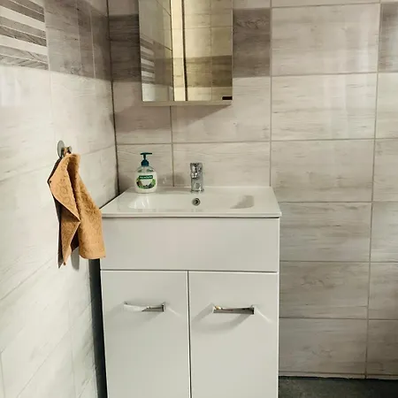 Arvisura Vendeghazak Family And Pet Friendly Zsombo