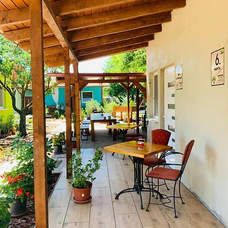Apartment Arvisura Vendeghazak Family Friendly Transit *